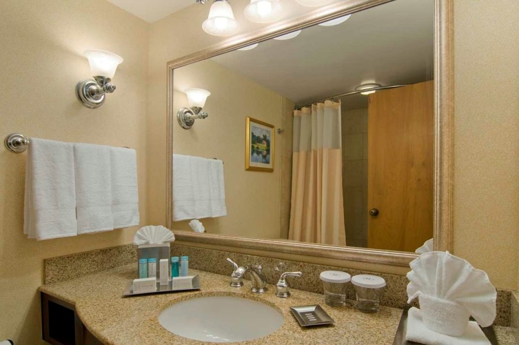 Hilton Raleigh North Hills photo 10