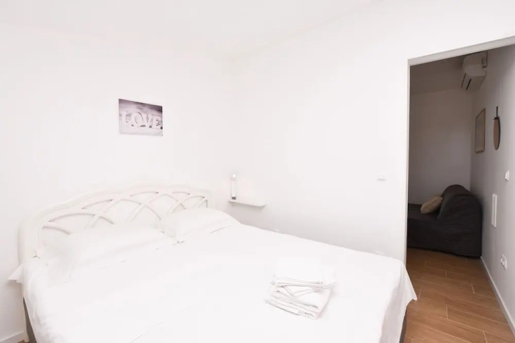 Apartments Nina