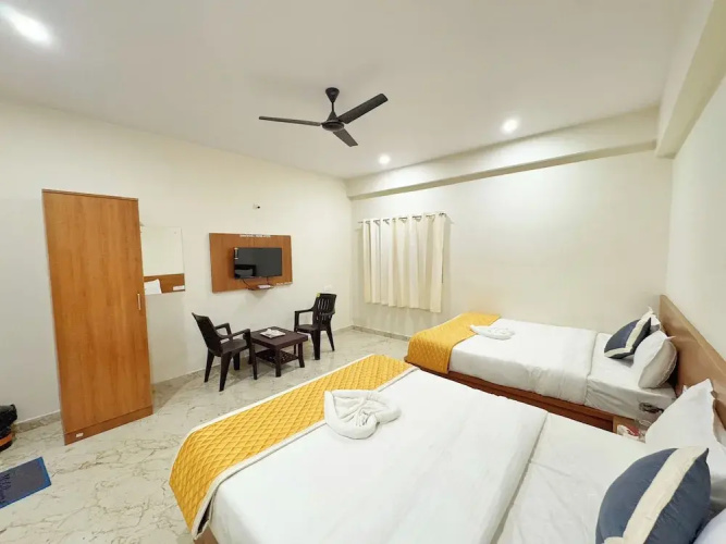 Grs Comforts Lodge