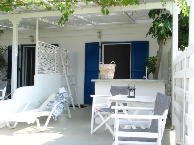 Standard Triple room with sea view
