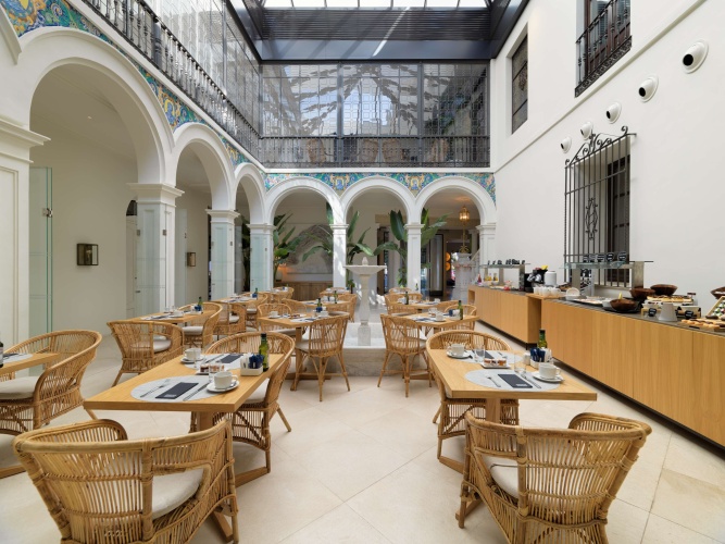 H10 Palacio Colomera photo 16