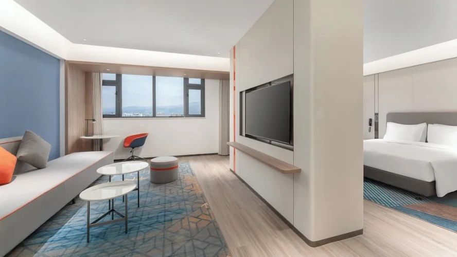 Double Suite