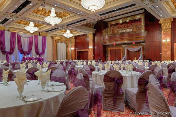 Radisson Toronto Airport West photo 18