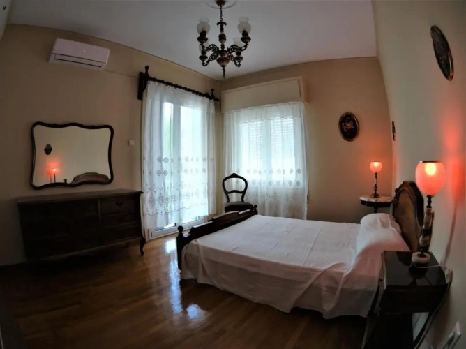 Apartment with balcony
