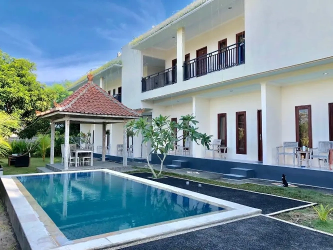 Standard Double room with pool view