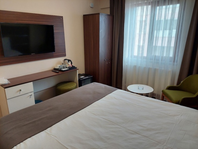 Economy Double room with city view