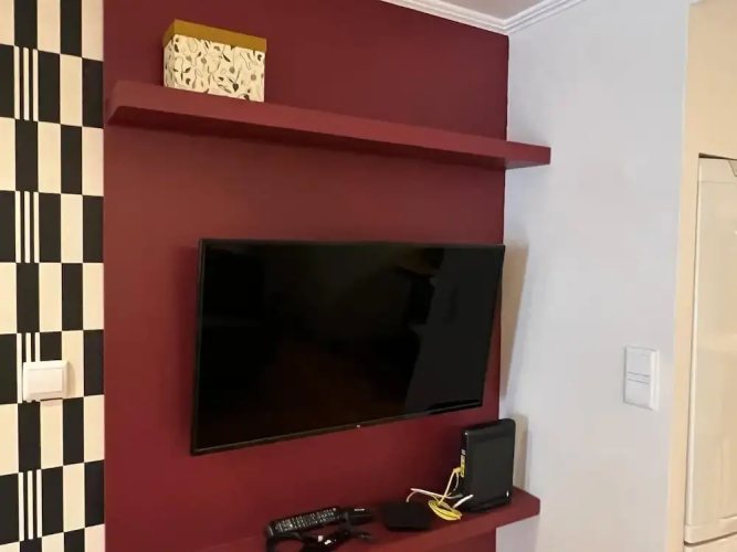 Santos · Designer Retreat: 1 Bedroom apt