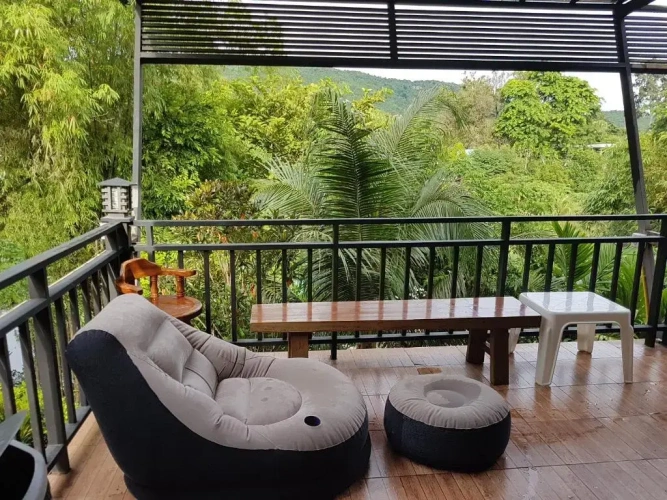 2 Bedrooms Bungalow
