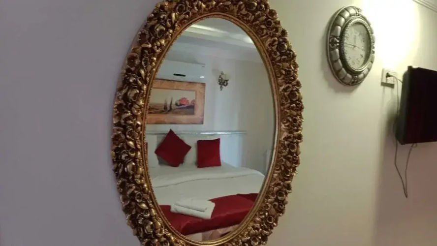 Carsi Otel