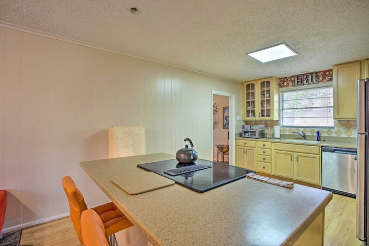 3 Bedrooms Cottage