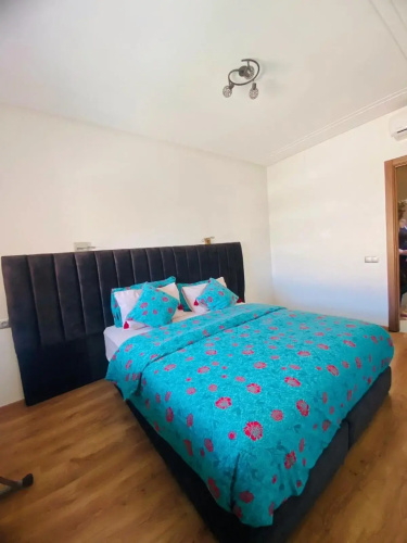 Superbe appartement en résidence avec piscines