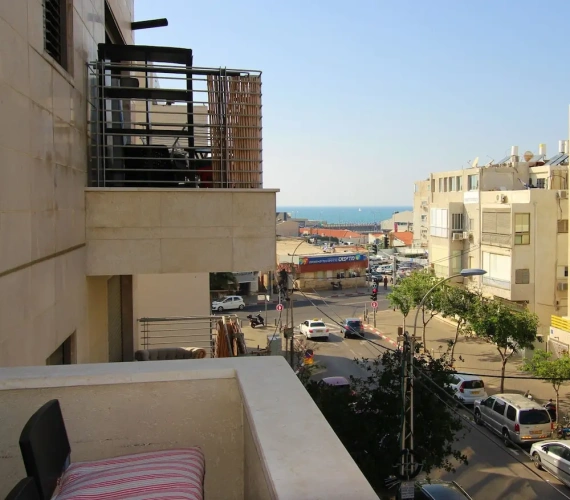 Luxury Apartment with balcony