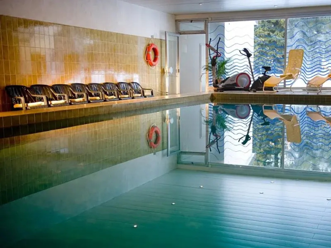 Hotel Cresta