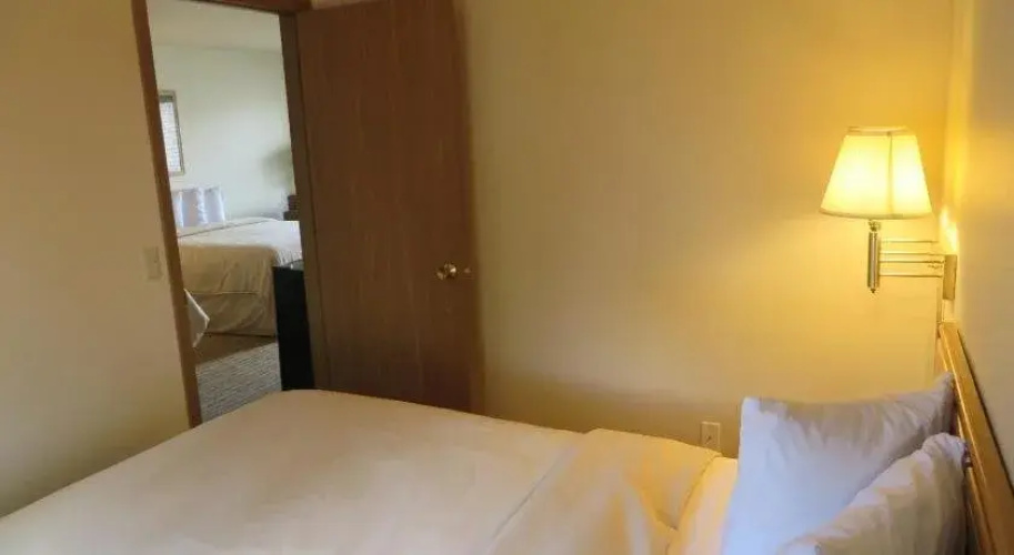 Malibu Inn