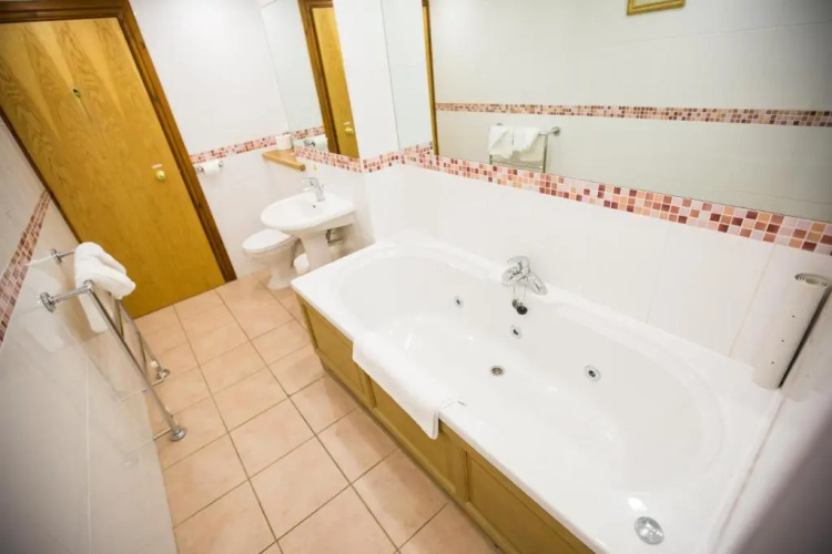 Whitewater Spa & Leisure Club photo 10
