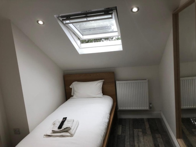 Standard Single room