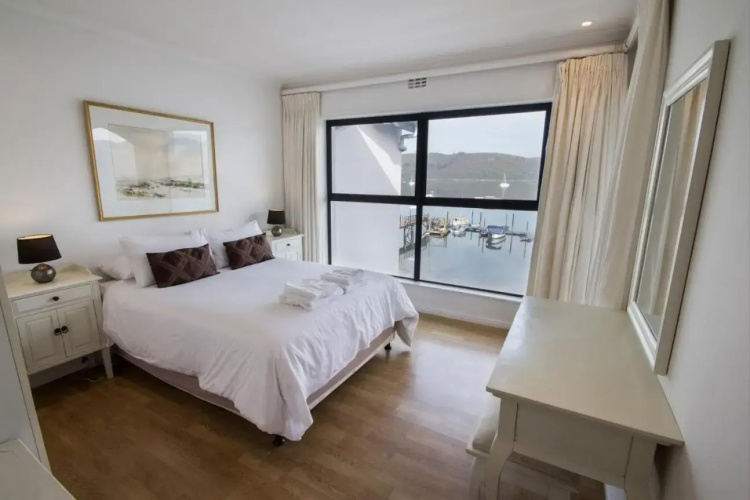 Laguna Grove 48