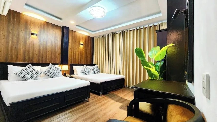 Standard Quadruple Family room with city view