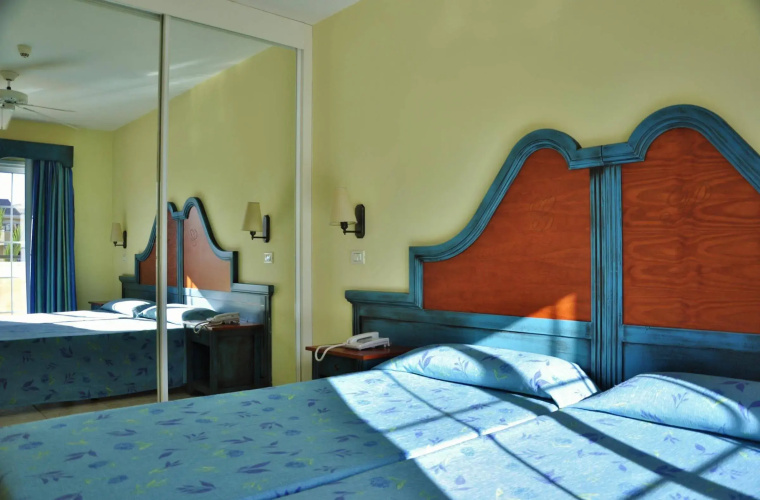 Apartamentos Granada Park