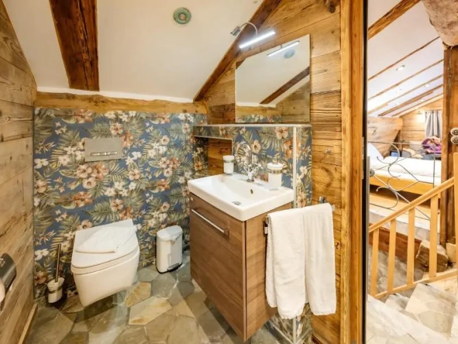 Standard Suite