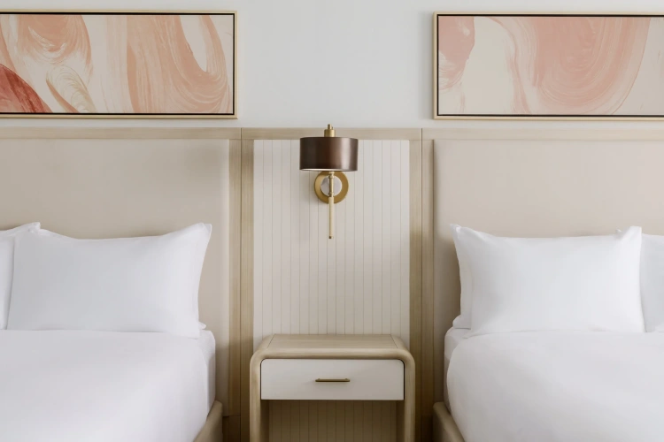 Standard room with balcony and with bay view