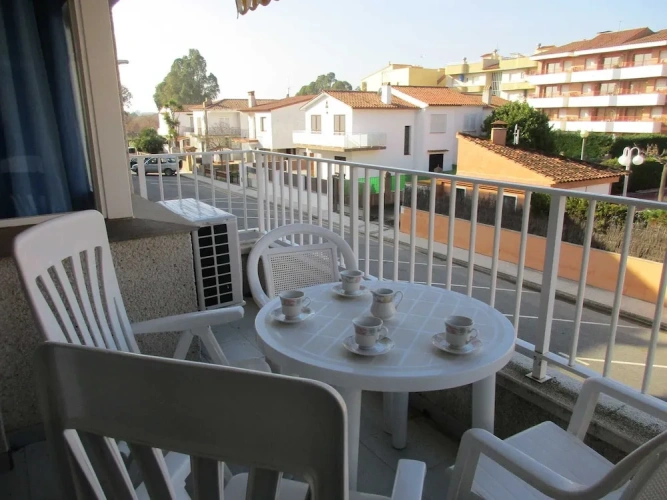 2 Bedrooms Apartment with balcony