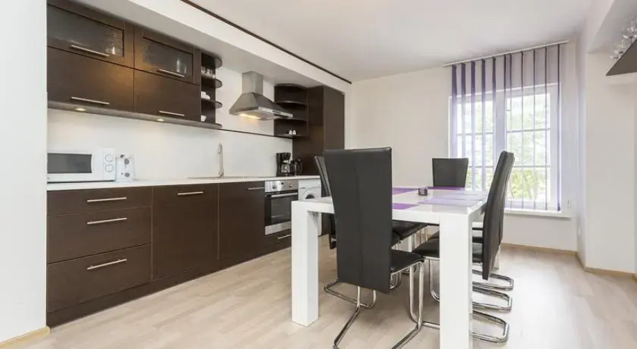 Raunex Apartment