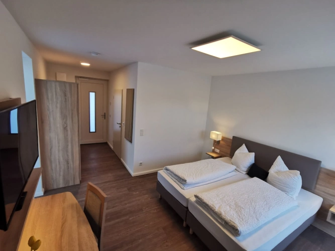 Standard Double Basement room