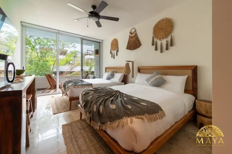 Deluxe Studio with balcony