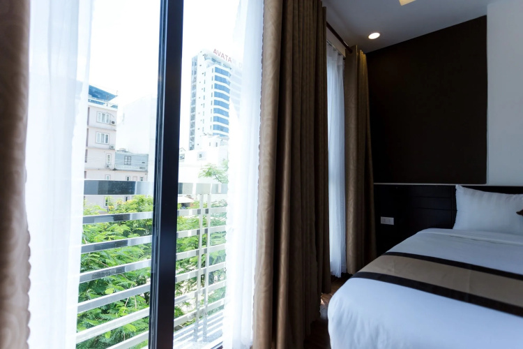 Blue Ocean Beachside Hotel Danang