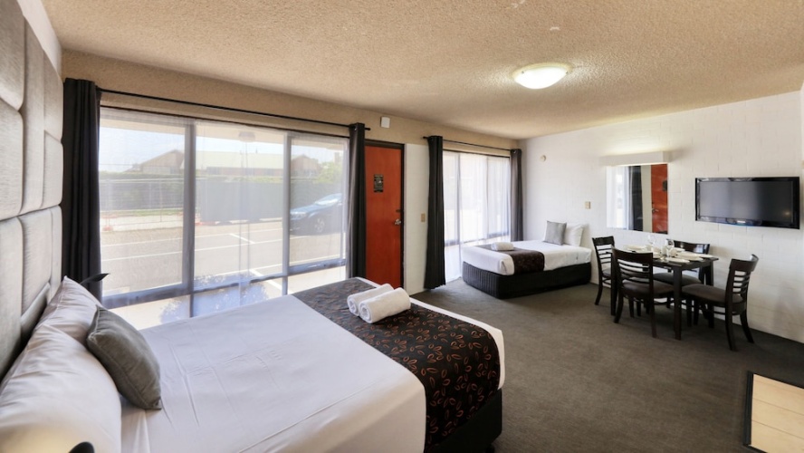 Guest rooms