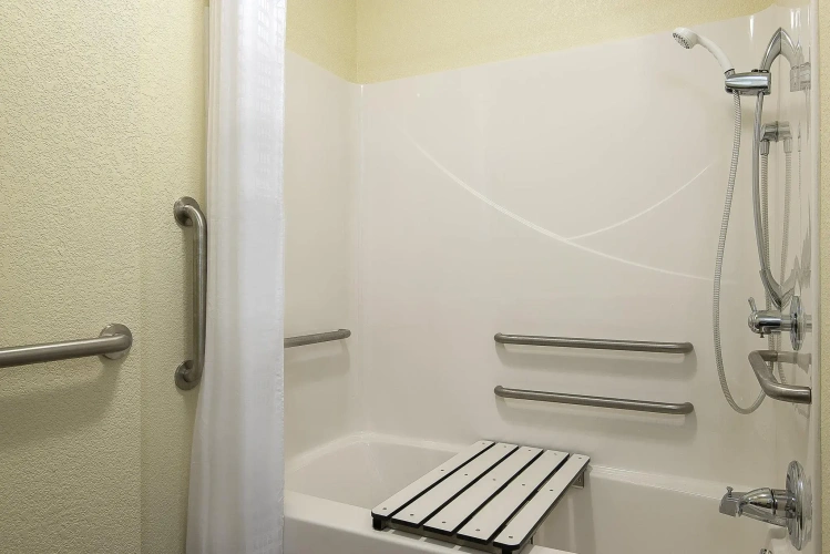 Quadruple Suite