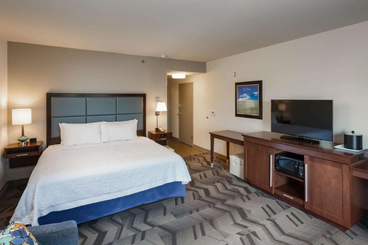 Standard Double room with river view