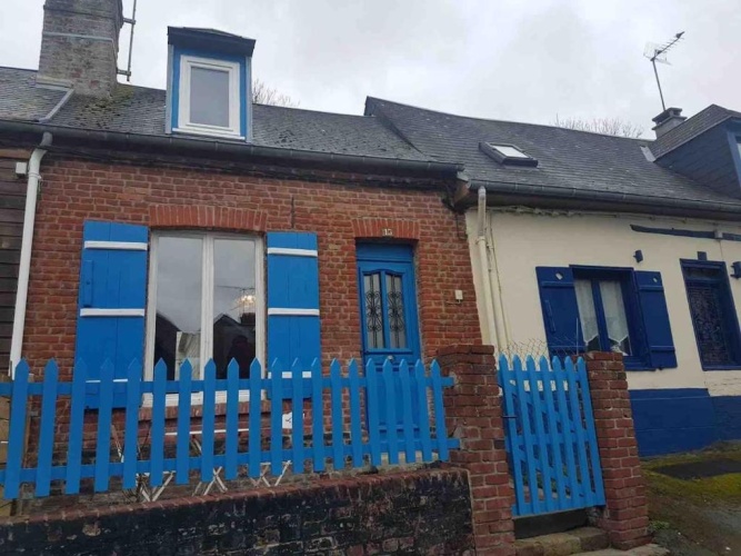 2 Bedrooms Cottage