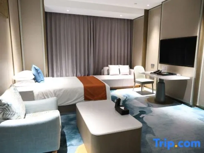 Triple Family Suite