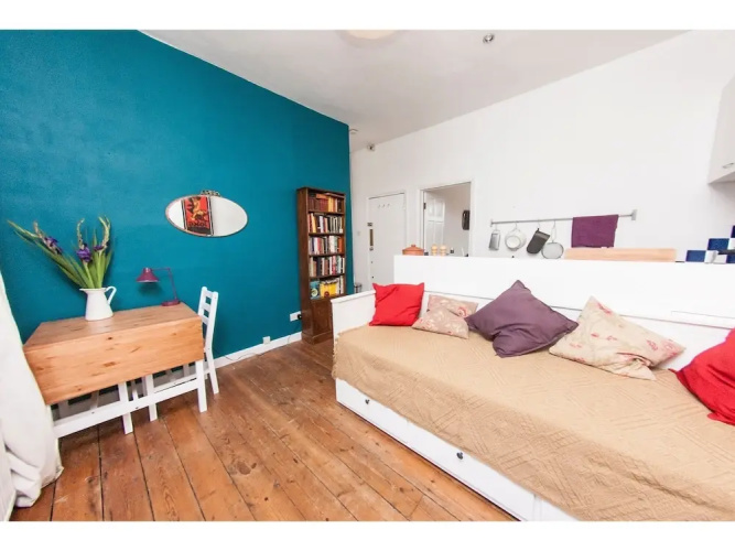 Beautiful Conversion Flat in Fashionable Hackney