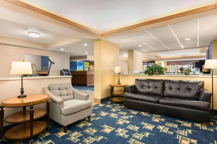 Hampton Inn Fargo