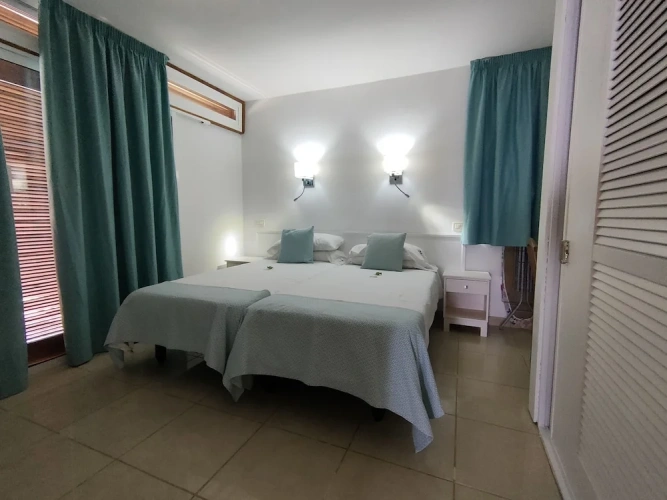 1 Bedroom Superior Apartment with balcony and with ocean view