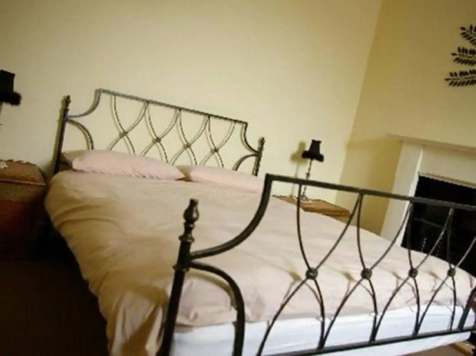 Calico House Bed & Breakfast