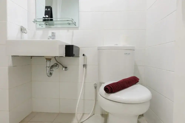 Modern City View Studio Apartment at Tuscany Residences