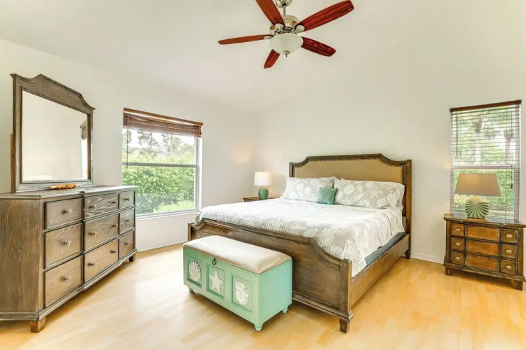 5 Mi to Naples Beach - Getaway w/ Screened Lanai!