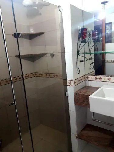 Hostel E Suites Rota Da 13