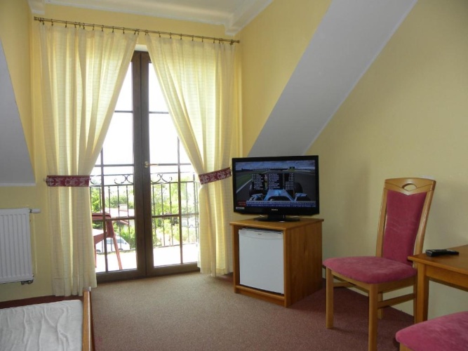 Standard Quadruple room with balcony