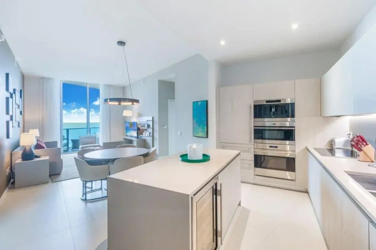 2 Bedrooms Standard room with ocean view