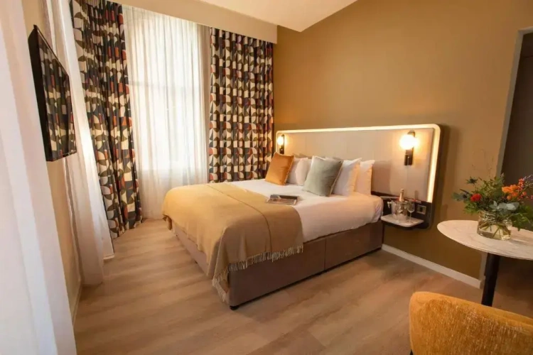 Standard Double Club room
