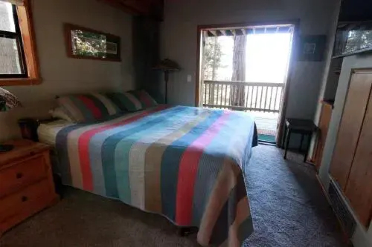 Tree House Lodge