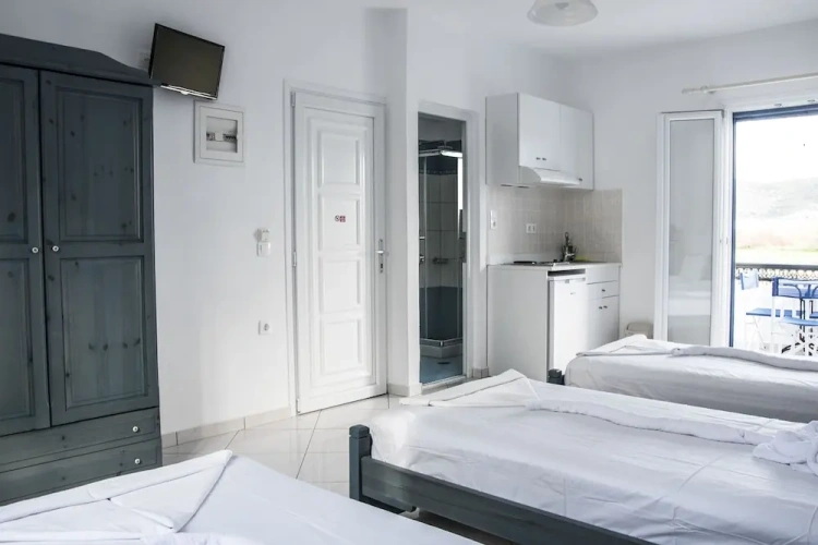Triple Studio with balcony and with pool view