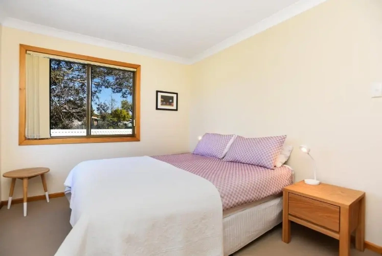 4 Bedrooms Cottage