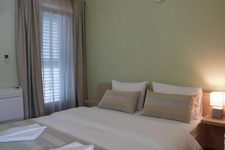 M-Club Hotel