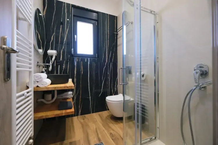 Amari stone apartments